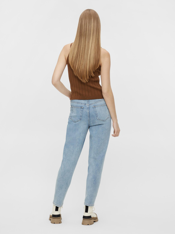 .OBJECT Hnědý top .OBJECT Amira