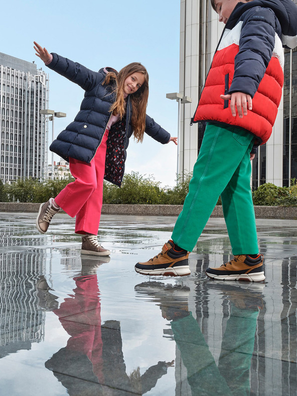 Geox Žlutá chlapecká kotníková obuv Geox Flexyper Plus Boy