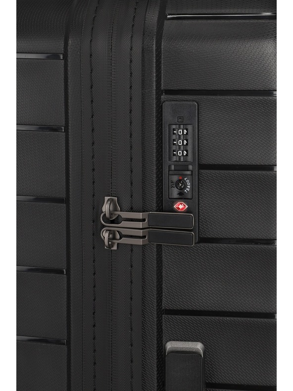 Travelite Cestovní kufr Travelite Mooby L Black