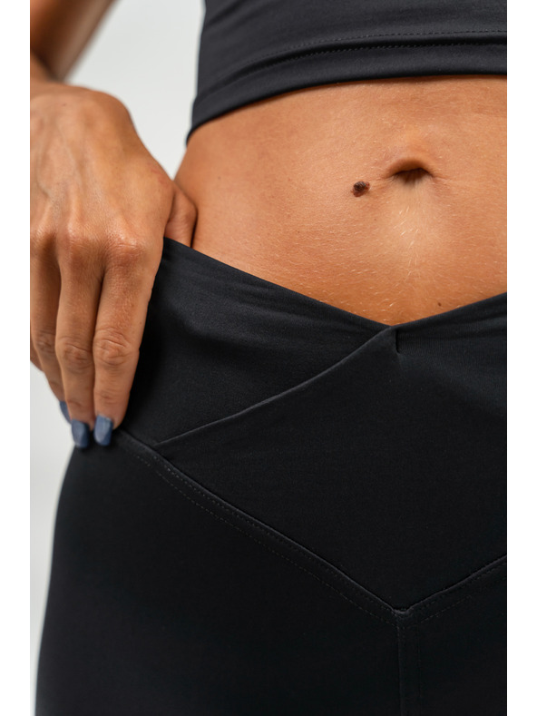 Nebbia Leginové šortky s vysokým pasem AGILE 475 Nebbia