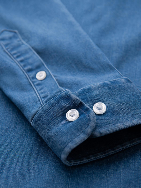 Ombre Clothing Pánská džínová košile s lyocellem a výšivkou na hrudi - modrá Ombre Clothing