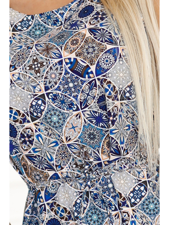 numoco 296-13 VICTORIA Boho šaty s trapézovým vzorem a středomořským potiskem