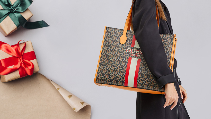 Dárkobraní - kabelky, tašky a peněženky