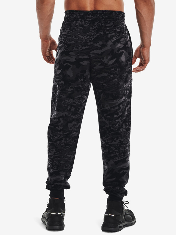 Under Armour Pánské tepláky Under Armour RIVAL FLC CAMO SCRIPT JGR