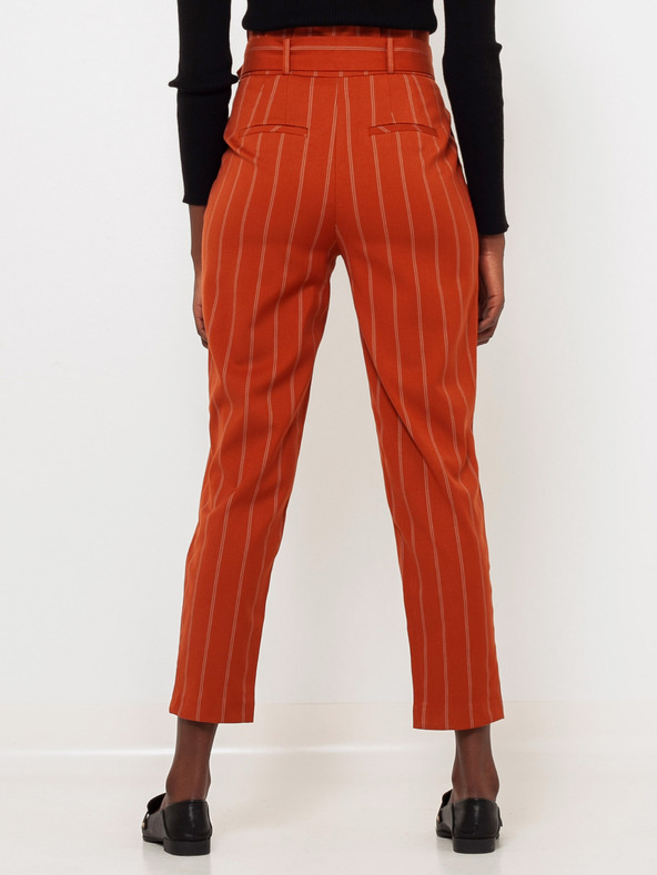 CAMAIEU Oranžové pruhované kalhoty s páskem CAMAIEU