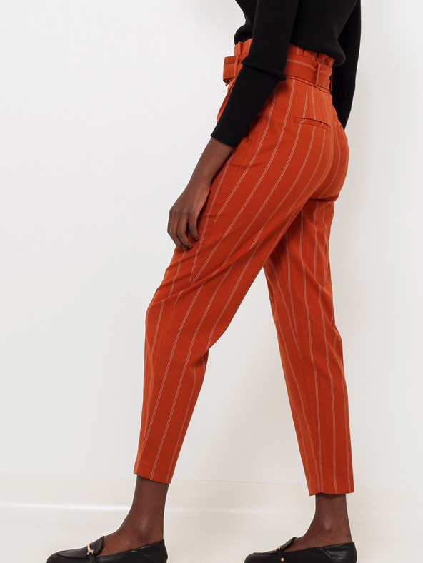 CAMAIEU Oranžové pruhované kalhoty s páskem CAMAIEU