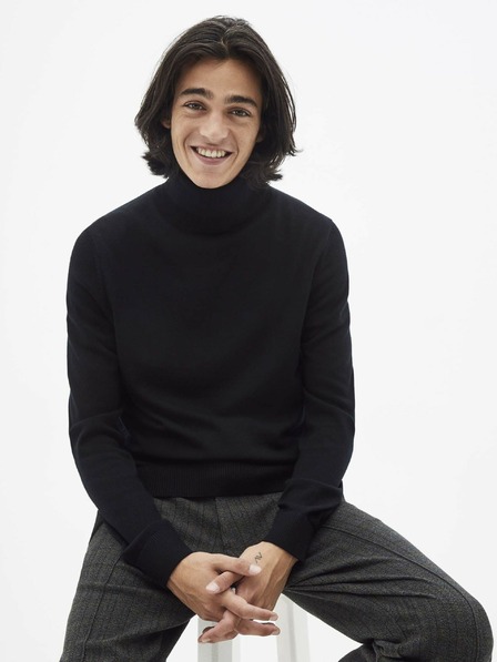 Celio Menos Rolák
