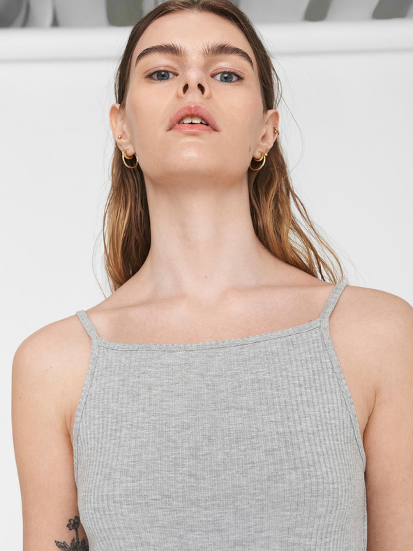 Noisy May Světle šedé žebrované pouzdrové šaty Noisy May Edda