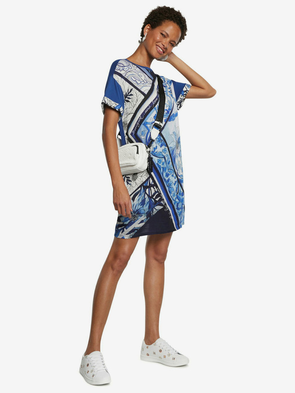 Desigual Modré květované šaty Desigual Vest Solimar