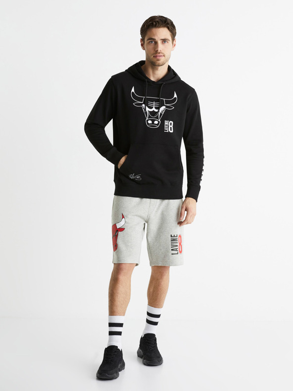 Celio Šedé pánské teplákové kraťasy Celio NBA Chicago Bulls