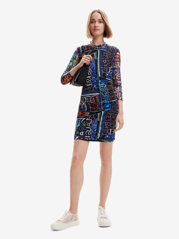Desigual Modro-černé dámské vzorované pouzdrové minišaty Desigual Lettering