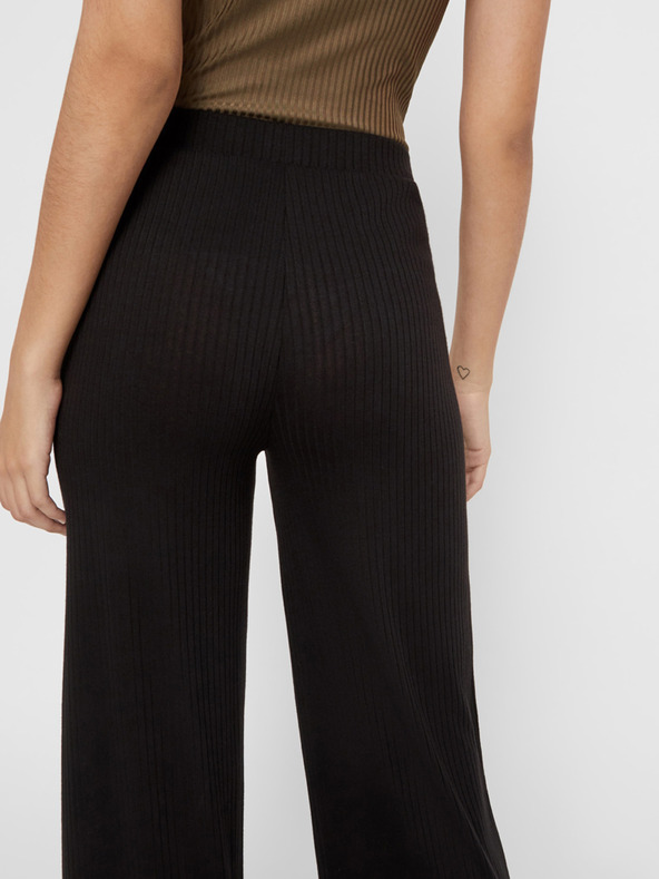 Pieces Černé kalhoty Pieces Molly