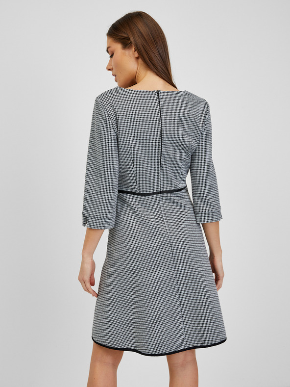 Orsay Bílo-černé dámské vzorované šaty ORSAY