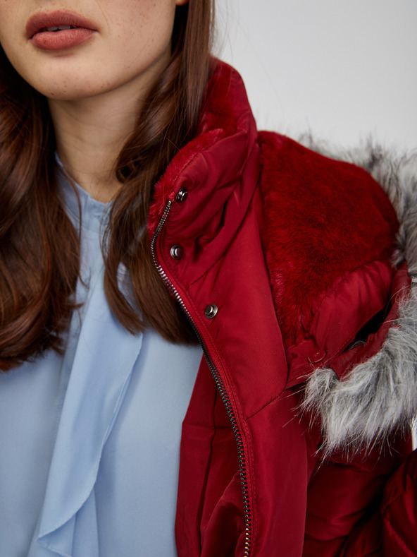 Orsay Vínový dámský péřový zimní kabát s kapucí a umělým kožíškem ORSAY