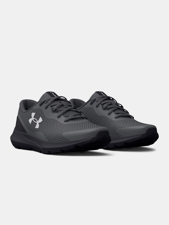 Under Armour Chlapecké boty Under Armour UA BGS Surge 3