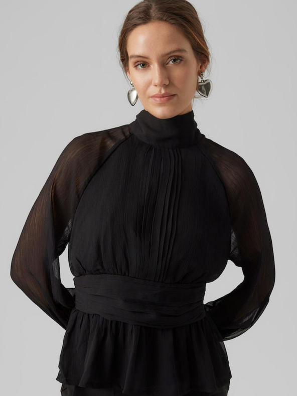 AWARE by VERO MODA Černá dámská halenka AWARE by VERO MODA Gaila