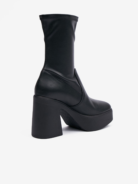 Steve Madden Černé dámské kotníkové boty na podpatku Steve Madden Low Phoenix