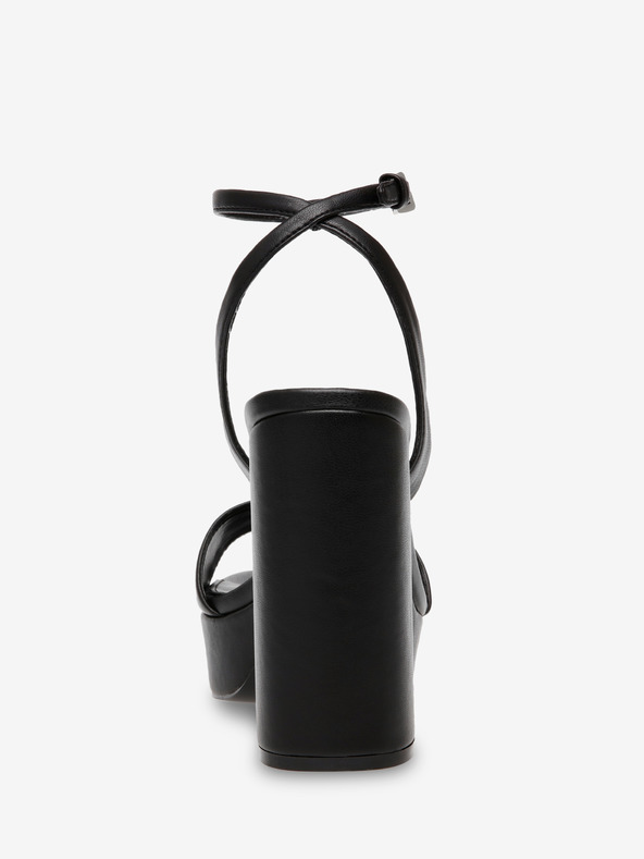 Steve Madden Černé dámské sandály Steve Madden