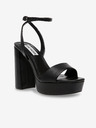 Steve Madden Černé dámské sandály Steve Madden