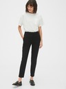 GAP Kalhoty Straight Khakis GAP