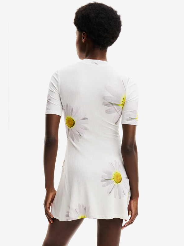 Desigual Bílé dámské květované šaty Desigual Margaritas