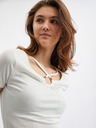 Orsay Bílé dámské tričko s ozdobným detailem ORSAY