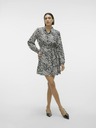 Vero Moda Bílo-černé dámské vzorované košilové šaty Vero Moda Debby
