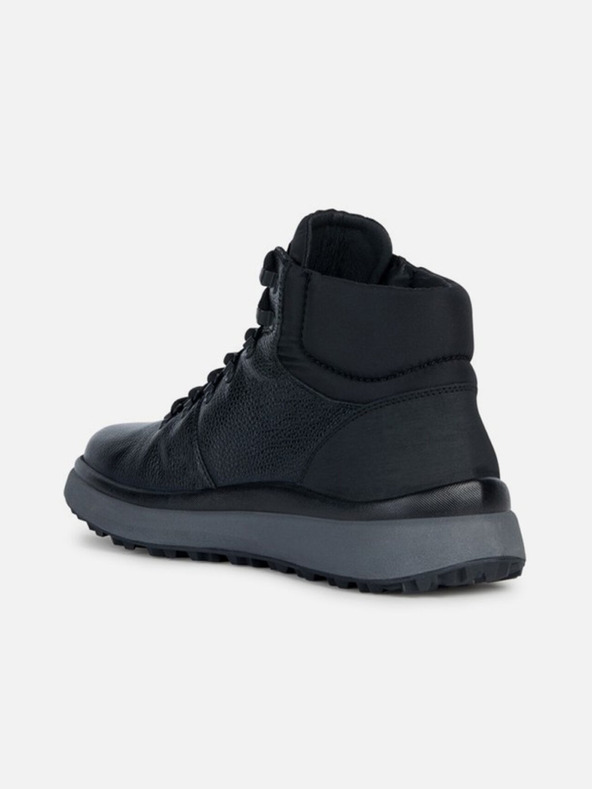 Geox Černá pánská kotníková obuv Geox Granito + grip b a