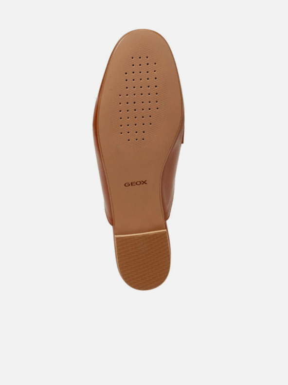 Geox Hnědé dámské mokasíny Geox Llizia