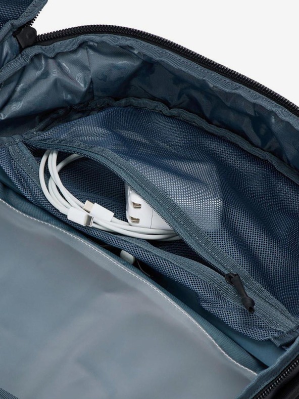 Thule Černý cestovní batoh Thule Aion 40 l