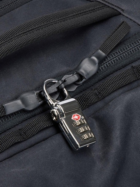 Thule Černý cestovní batoh Thule Aion 40 l