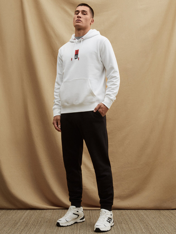 Celio Bílá pánská mikina s kapucí Celio Muhammad Ali