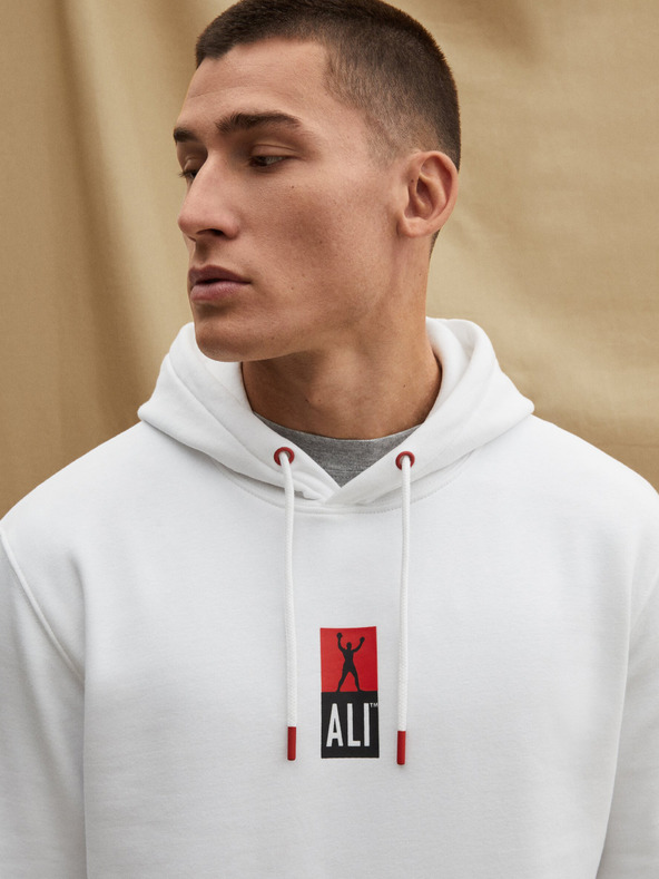 Celio Bílá pánská mikina s kapucí Celio Muhammad Ali