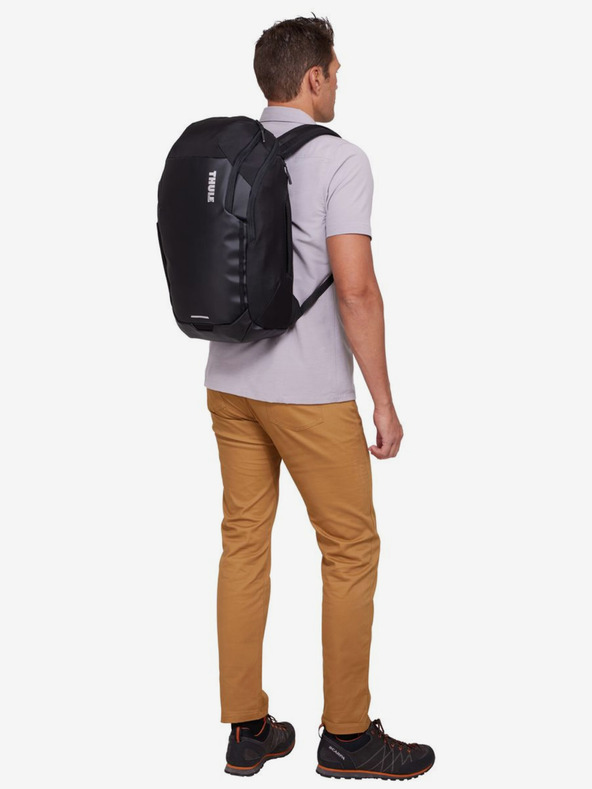 Thule Černý sportovní batoh Thule Chasm (26 l)