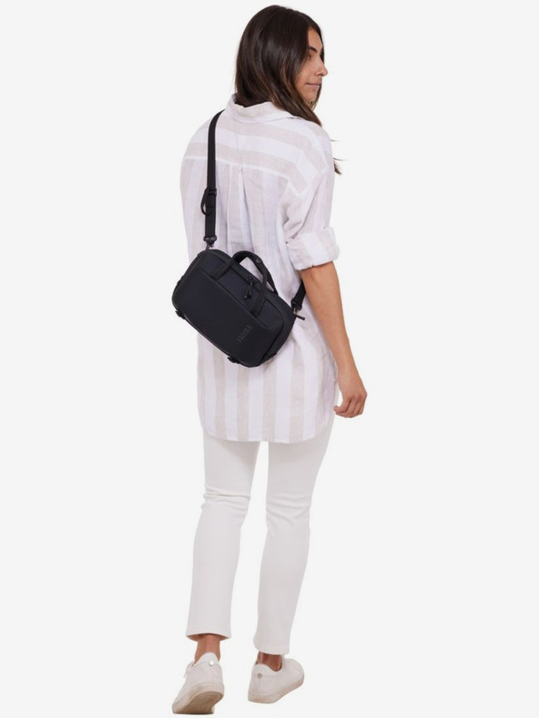 Thule Černá taška přes rameno Thule Subterra 2 5 l