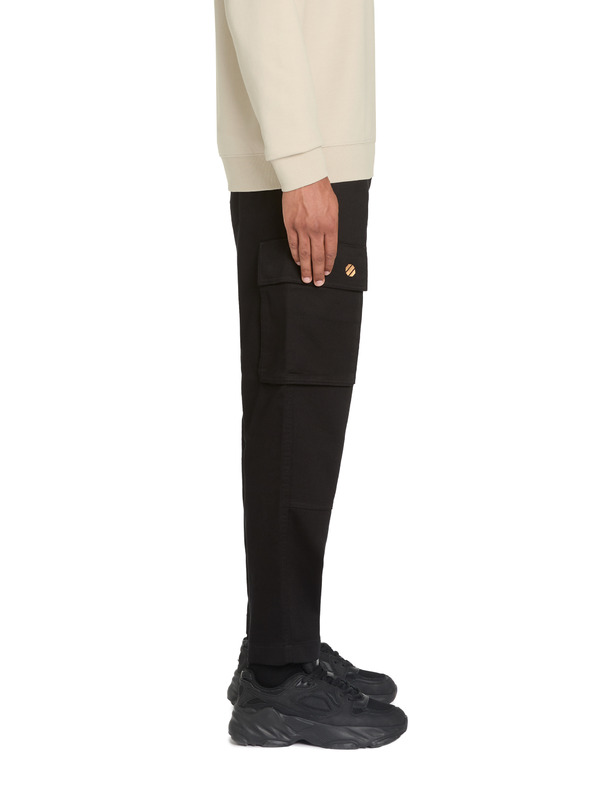 Celio Kalhoty UFC 30