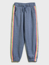 GAP Dětské tepláky Gap slouchy GAP
