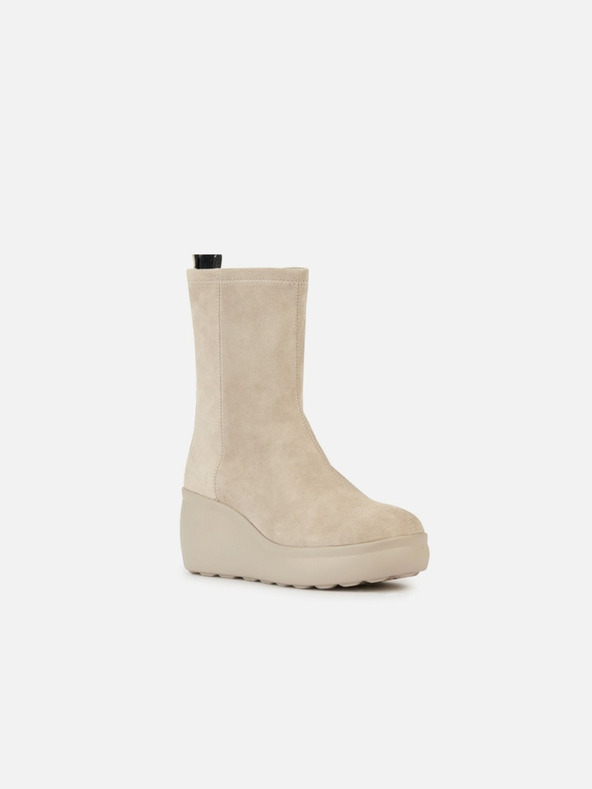 Geox Krémová dámská kotníková obuv Geox Spherica Ec9