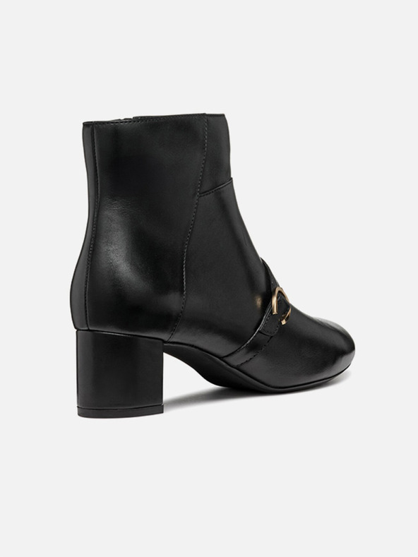 Geox Černá dámská kotníková obuv Geox Pheby 50