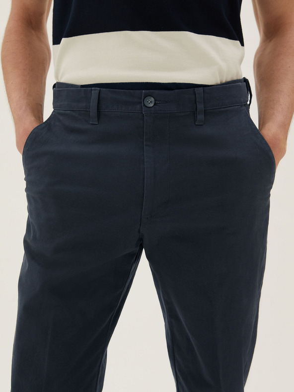 Marks & Spencer Strečové chino kalhoty normálního střihu Marks & Spencer námořnická modrá