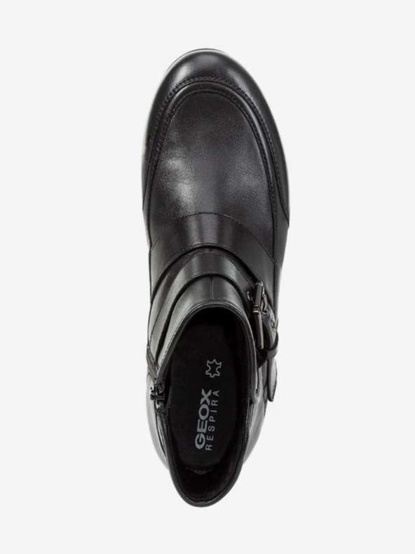 Geox Černá dámská kotníková obuv Geox New Moena