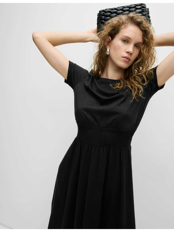 Marks & Spencer Řasené midi šaty se zvýrazněným pasem, z čisté bavlny Marks & Spencer černá