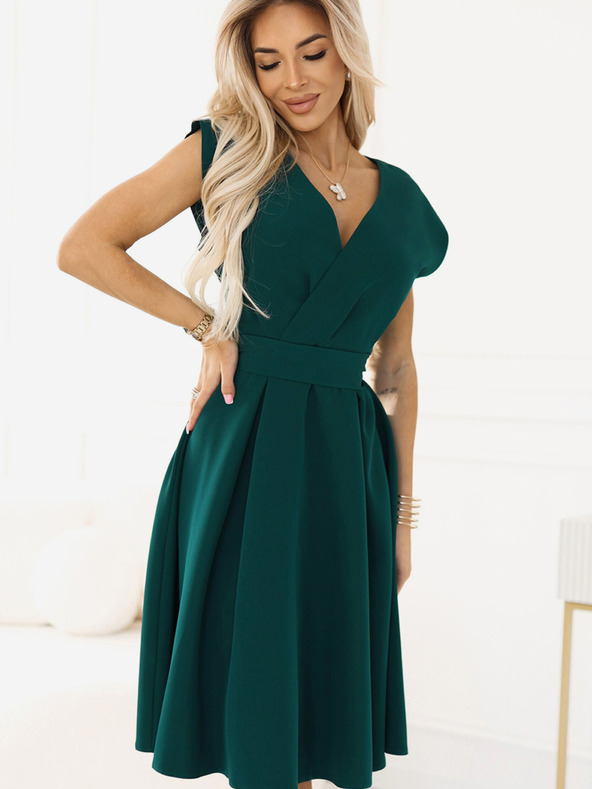 numoco Zelené dámské rozšířené šaty s výstřihem Numoco