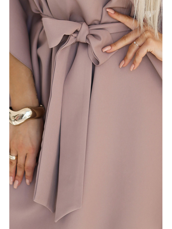 numoco Béžové dámské motýlí šaty se zavazováním v pase Numoco