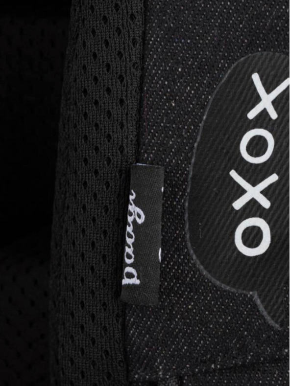 BAAGL  Černý Školní batoh Cubic Tenisky Baagl