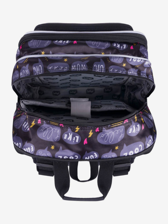 BAAGL  Černý Školní batoh Cubic Tenisky Baagl