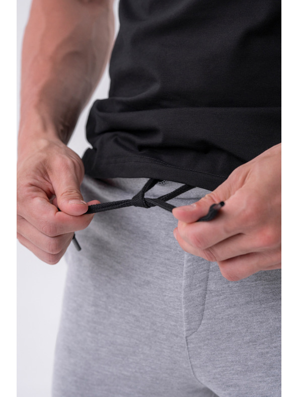 Nebbia Slim tepláky s bočními kapsami „Reset“ 321 Nebbia
