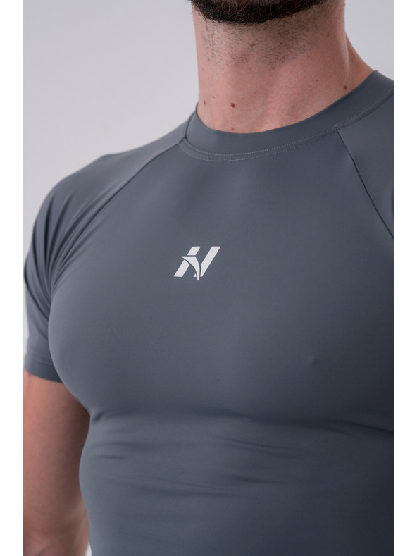 Nebbia Funkční Slim-fit tričko 324 Nebbia