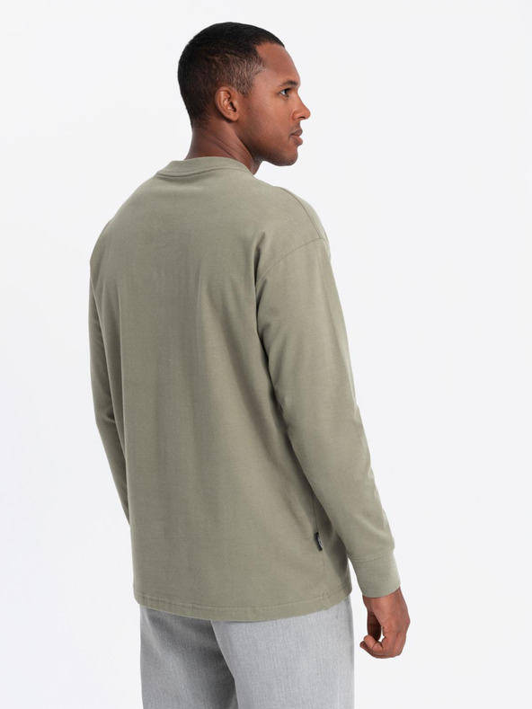 Ombre Clothing Pánské bavlněné tričko LOOSE FIT s dlouhým rukávem a kulatým výstřihem - khaki V4 OM-LSBC-0129 Ombre Clothing