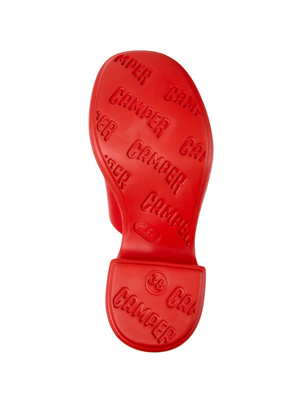 Camper Dámské pantofle na podpatku Camper